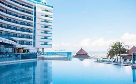 Resort Las Americas Cartagena